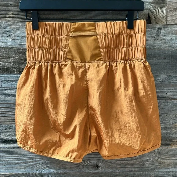 Free People The Way Home Shorts in Varsity Gold Size Medium - Picture 6 of 8